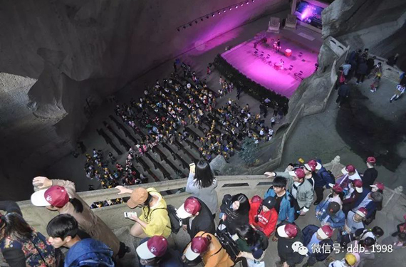 東都寶公司員工，聚首長(zhǎng)嶼硐天